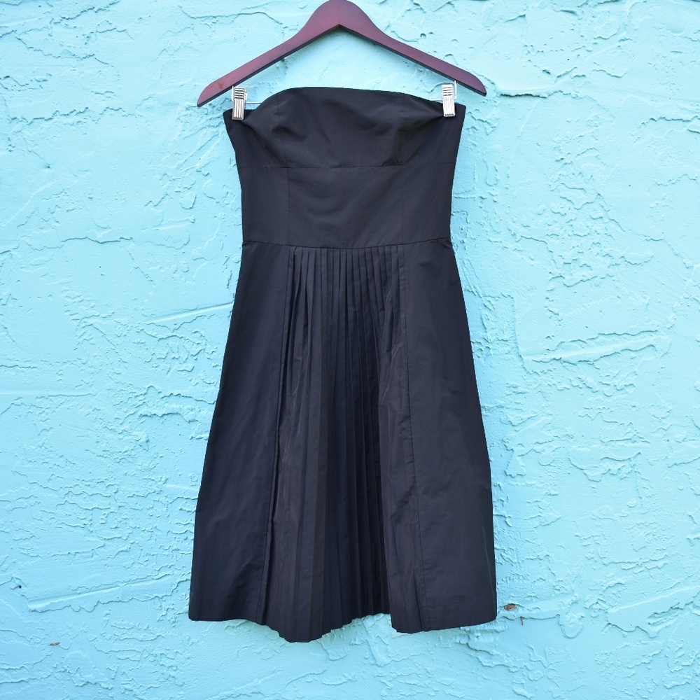Theory strapless cocktail dress